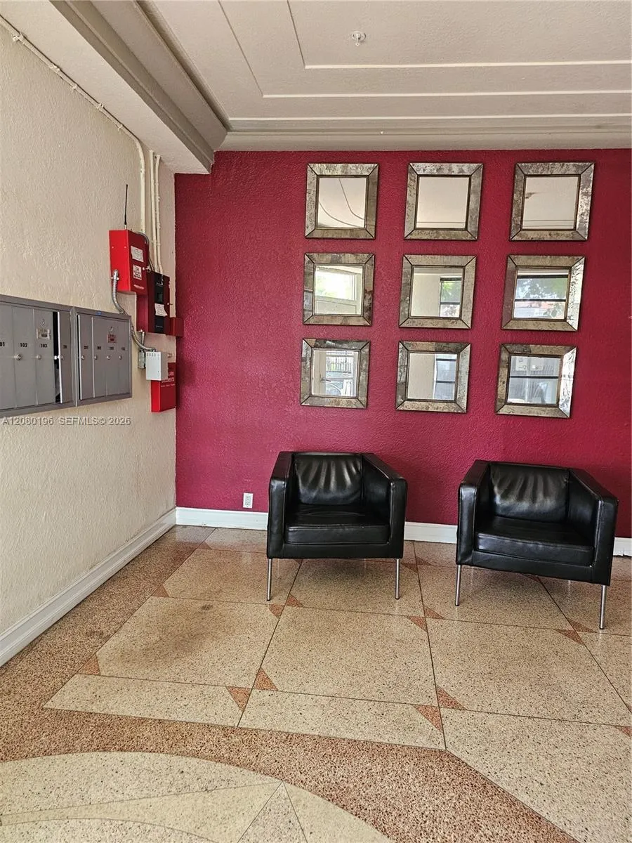 500 14th St #203 Miami Beach, FL 33139