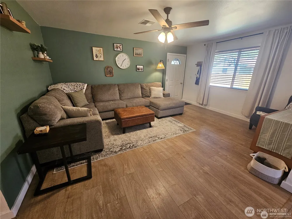 315 Juniper Street Oroville, WA 98844