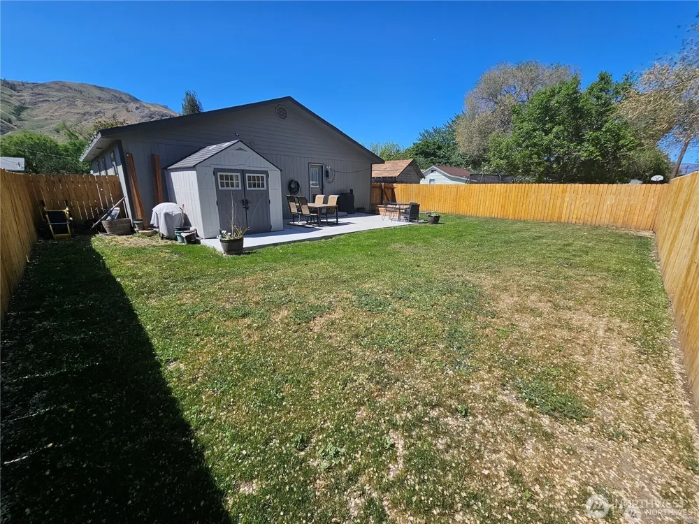 315 Juniper Street Oroville, WA 98844