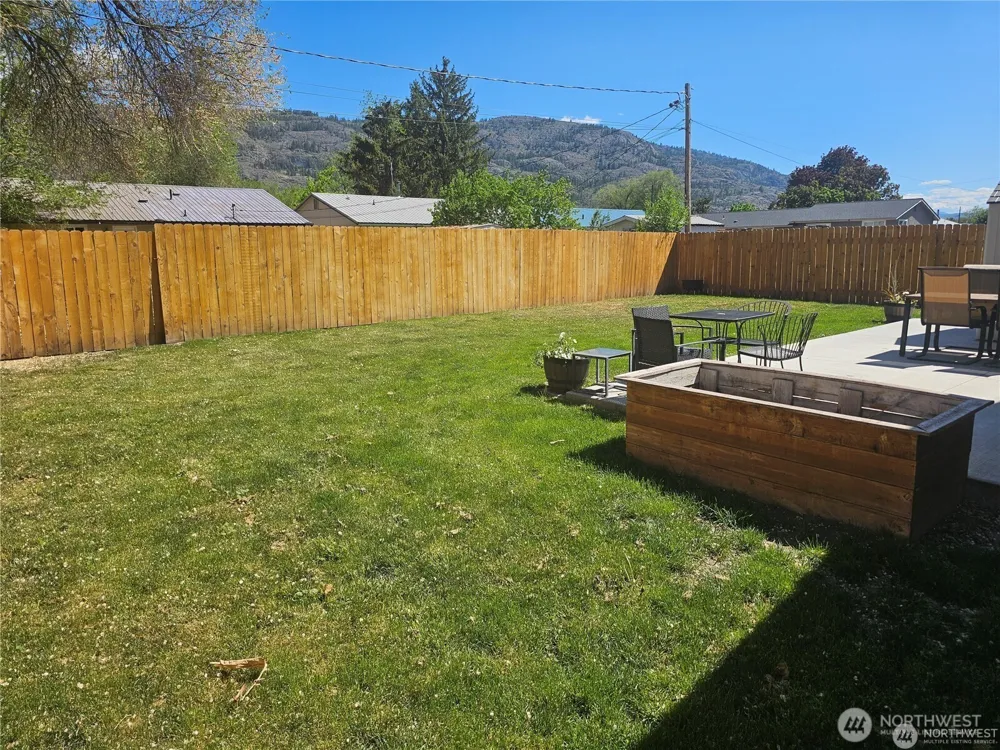 315 Juniper Street Oroville, WA 98844