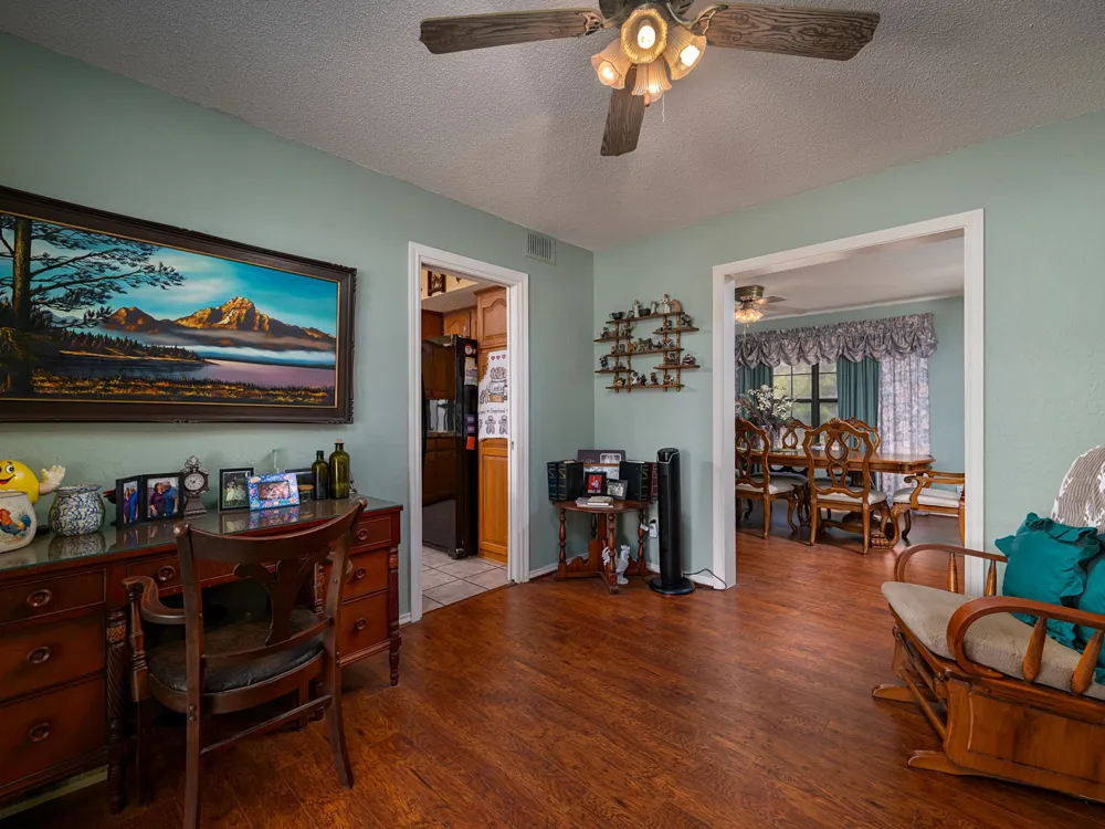 4475 County Road 3800 Athens, TX 75752