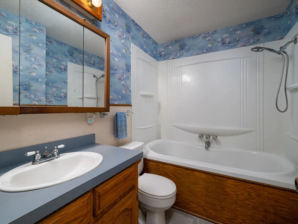 4475 County Road 3800 Athens, TX 75752