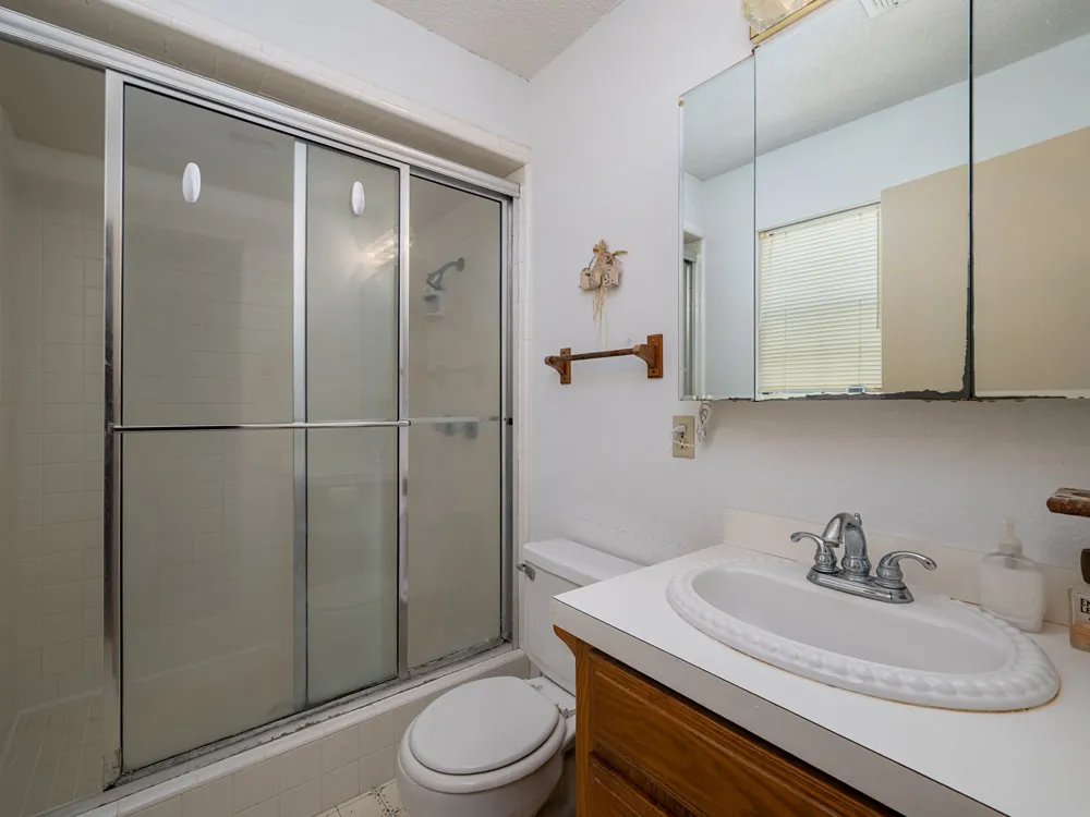 4475 County Road 3800 Athens, TX 75752