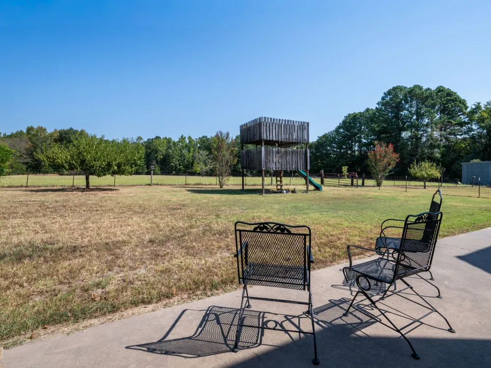 4475 County Road 3800 Athens, TX 75752