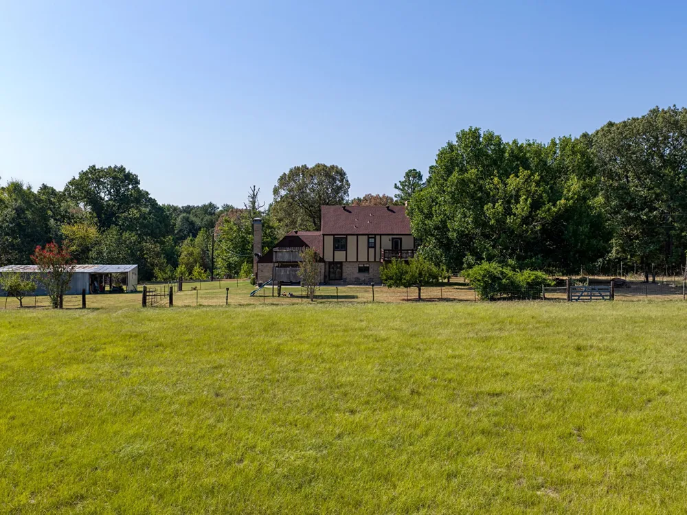 4475 County Road 3800 Athens, TX 75752