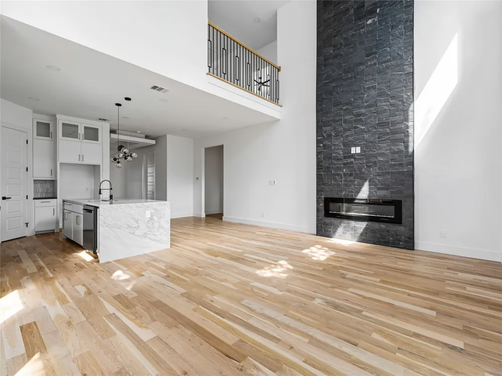 1958 Toronto Street Dallas, TX 75212
