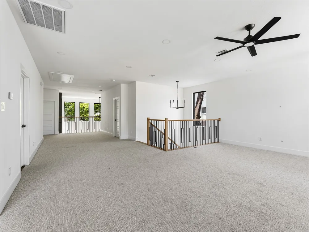 1958 Toronto Street Dallas, TX 75212