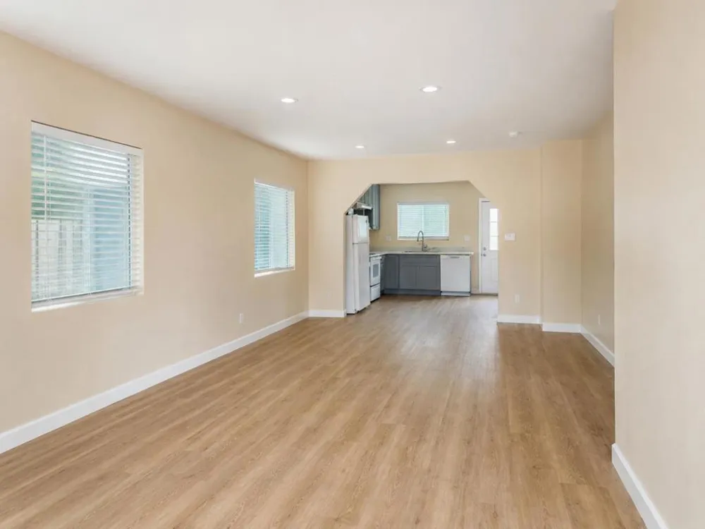 2056 Alum Rock Avenue San Jose, CA 95116