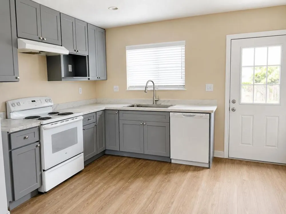 2056 Alum Rock Avenue San Jose, CA 95116