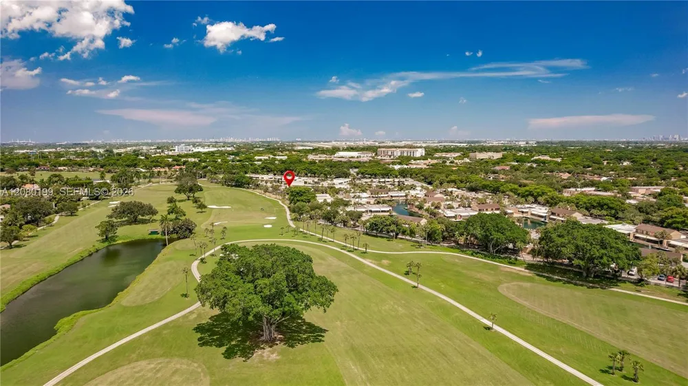 7020 Crown Gate Dr #7020 Miami Lakes, FL 33014