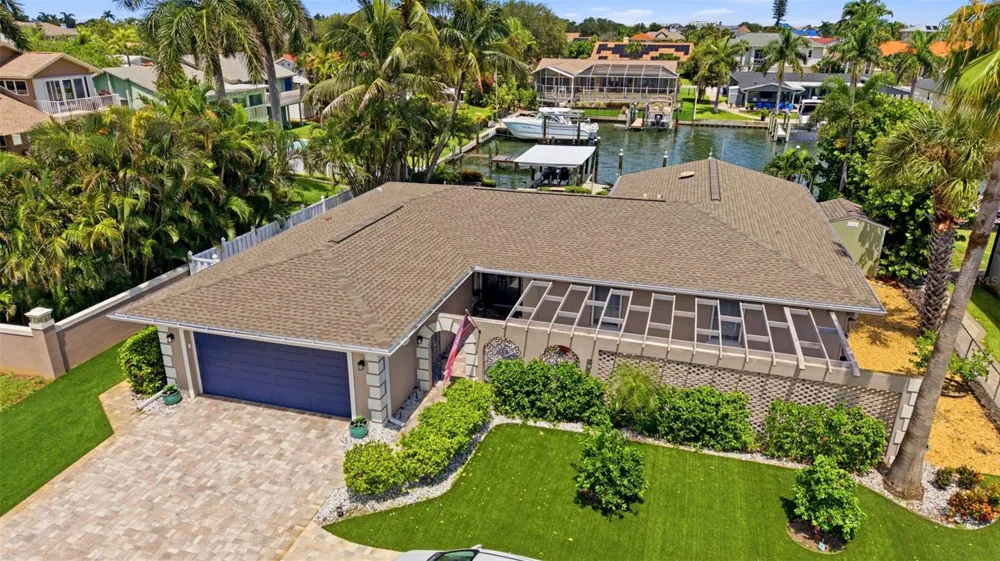 137 12TH STREET E Tierra Verde, FL 33715