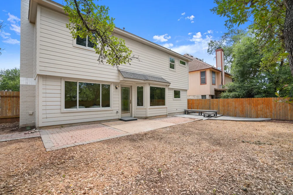 7826 Wheel Rim Circle Austin, TX 78749