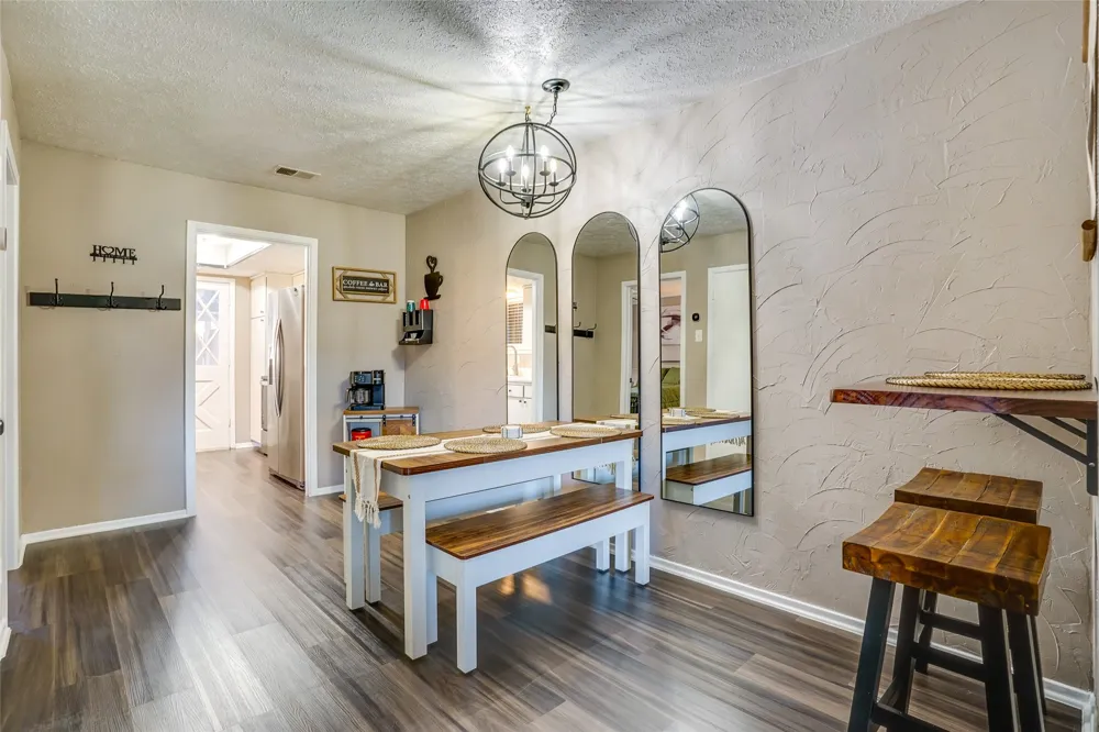 42 W Creek Lane #3 Grand Prairie, TX 75052