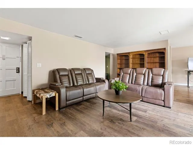 7265 S Xenia Circle #E Centennial, CO 80112