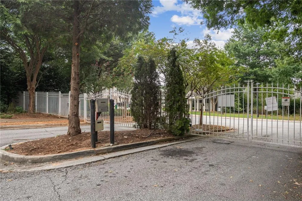 2715 Avanti Way Decatur, GA 30035