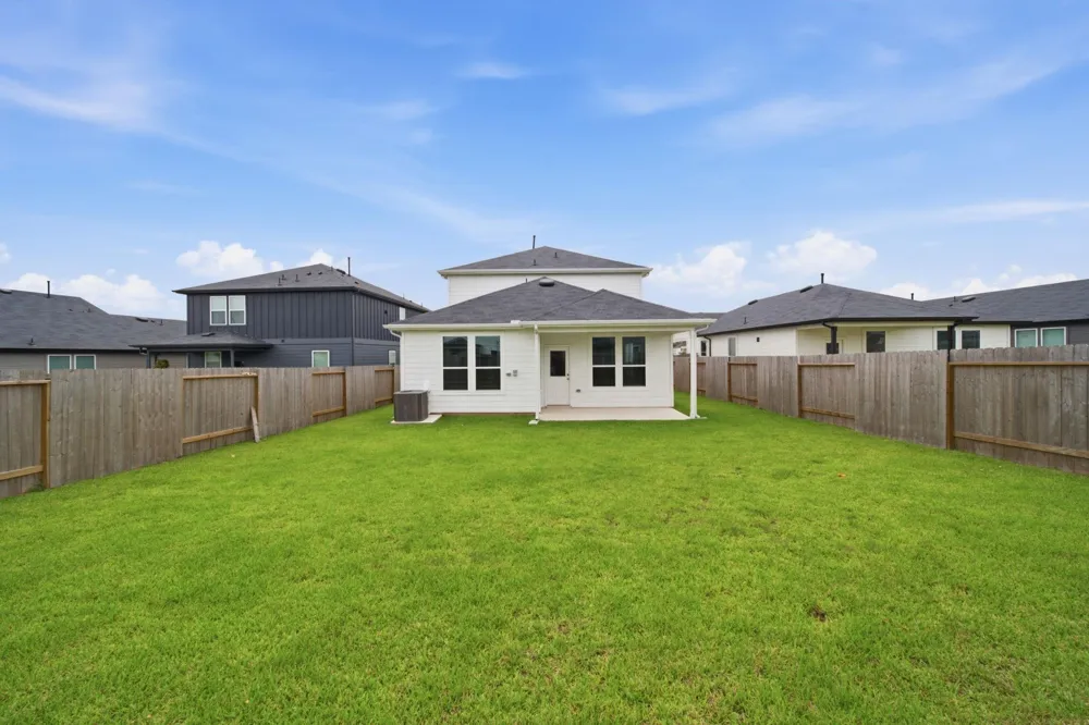 618 Amber Falls Drive Montgomery, TX 77356