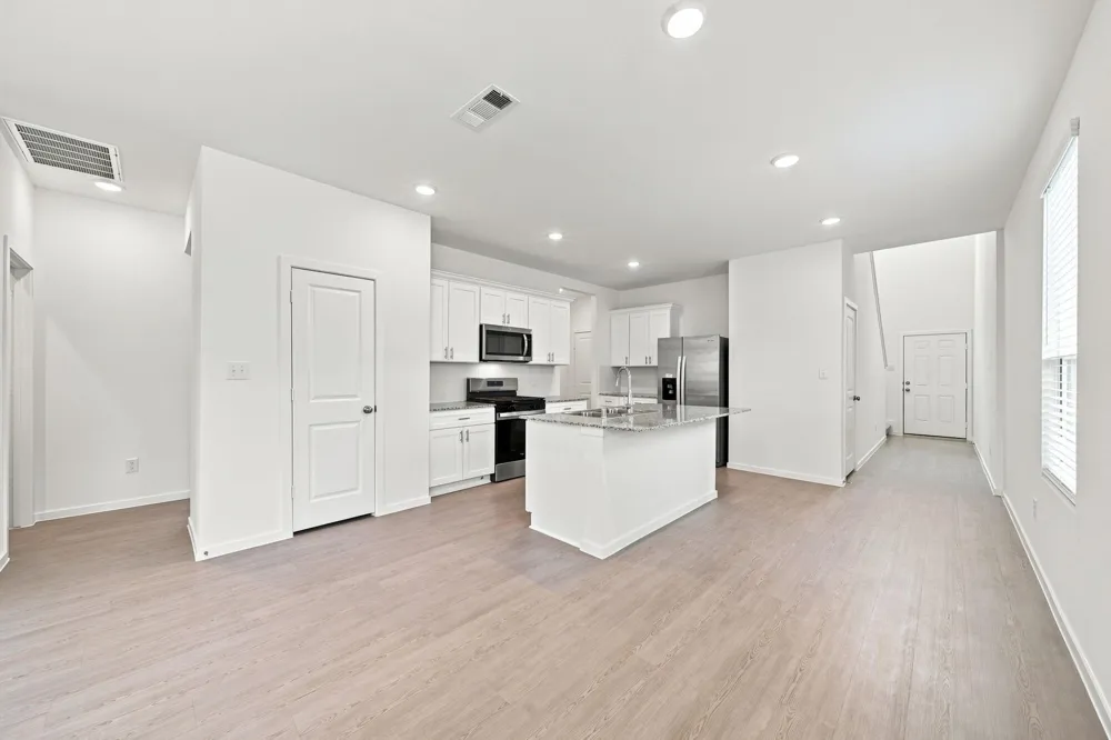 618 Amber Falls Drive Montgomery, TX 77356