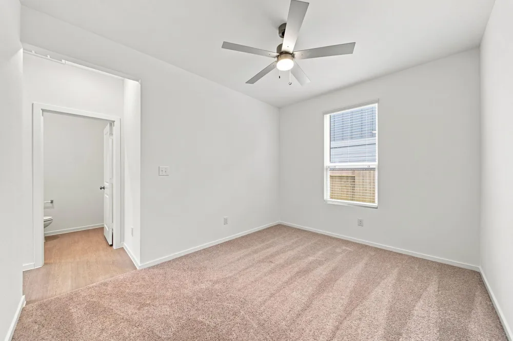 618 Amber Falls Drive Montgomery, TX 77356