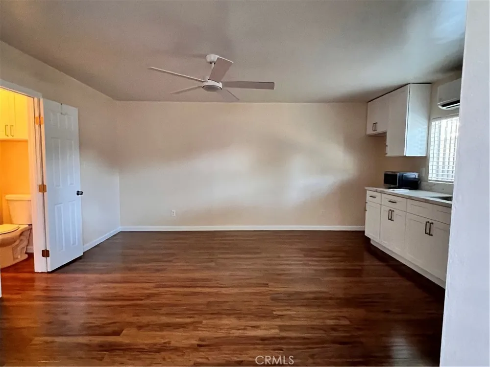 1404 Dawley La Puente, CA 91744