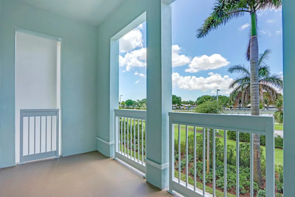 12556 Gross Pointe Drive Palm Beach Gardens, FL 33418