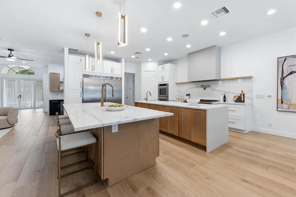 8717 ESTATE DRIVE West Palm Beach, FL 33411