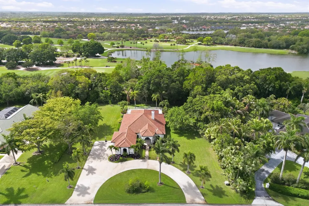 8717 ESTATE DRIVE West Palm Beach, FL 33411