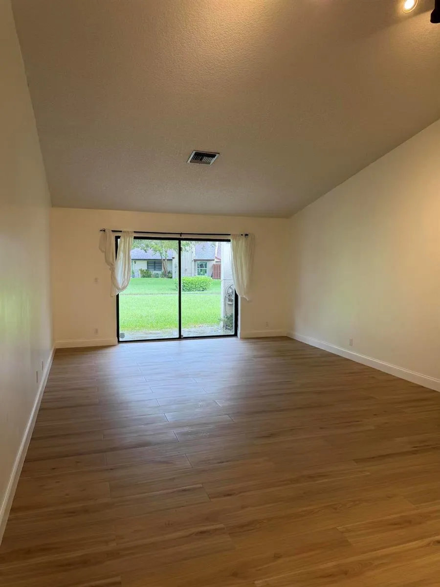 22682 VISTAWOOD WAY Boca Raton, FL 33428