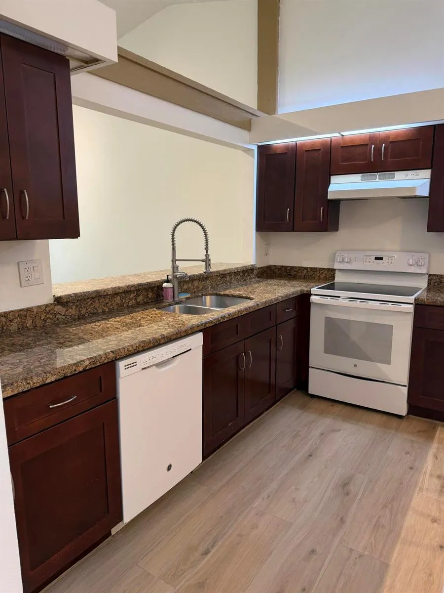 22682 VISTAWOOD WAY Boca Raton, FL 33428