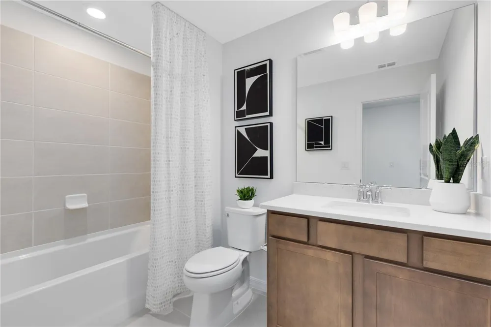 11539 HARBORVIEW STREET Orlando, FL 32832