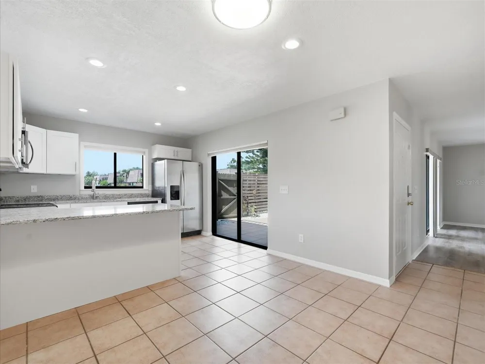 15314 E POND WOODS DRIVE #15314 Tampa, FL 33618