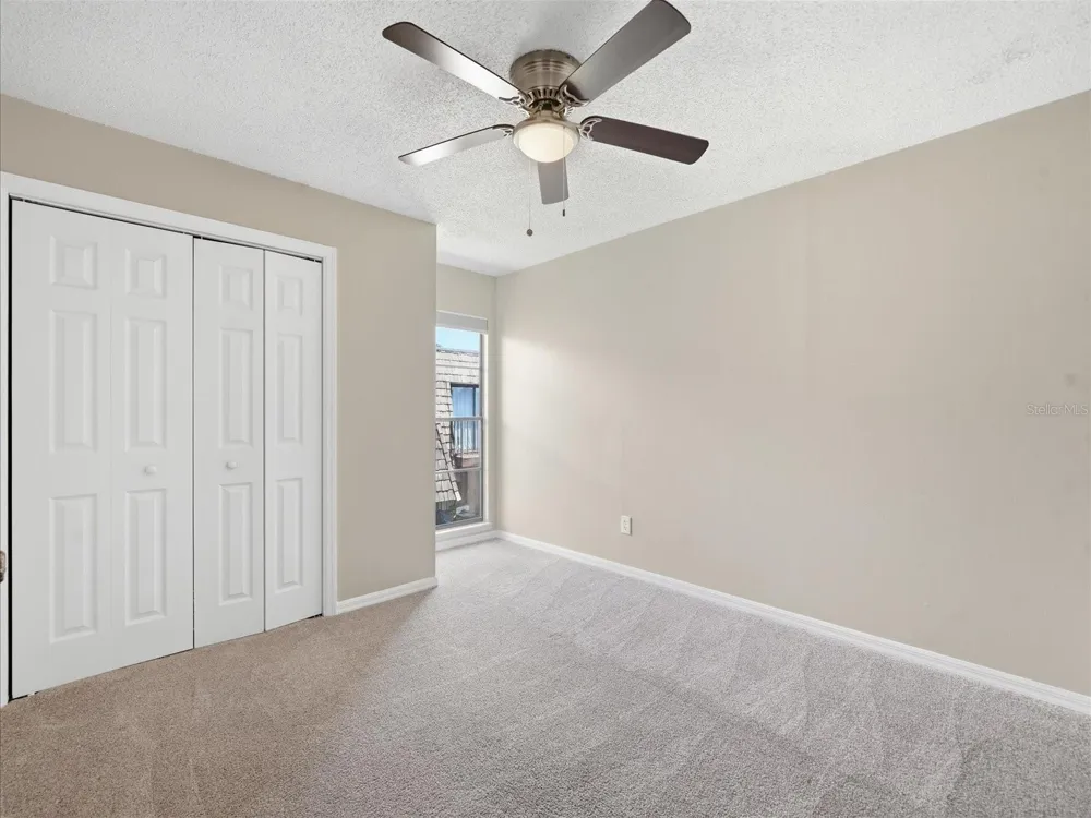 15314 E POND WOODS DRIVE #15314 Tampa, FL 33618