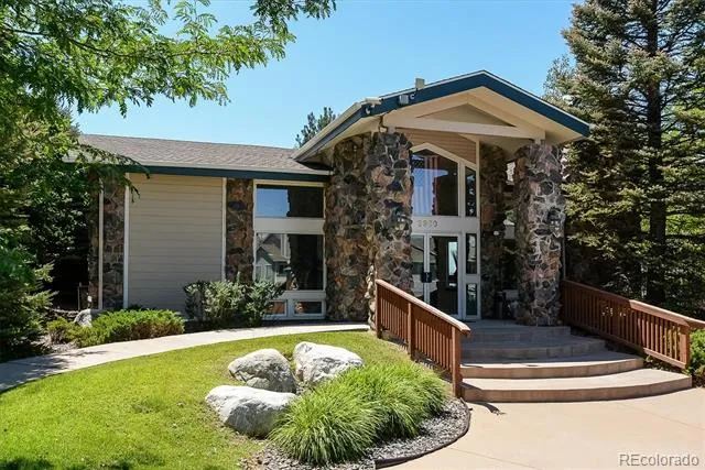 8437 Thunder Ridge Way #103 Highlands Ranch, CO 80126