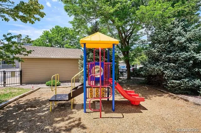 8437 Thunder Ridge Way #103 Highlands Ranch, CO 80126