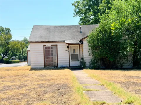 3400 Colcord Avenue