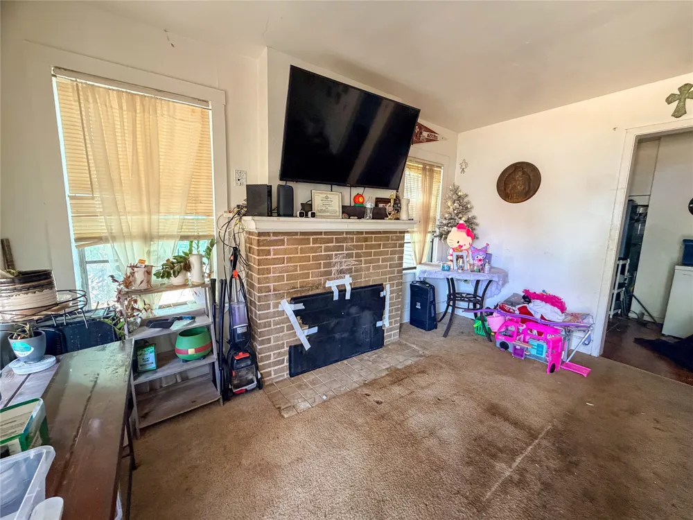 2512 Colonial Avenue Waco, TX 76707