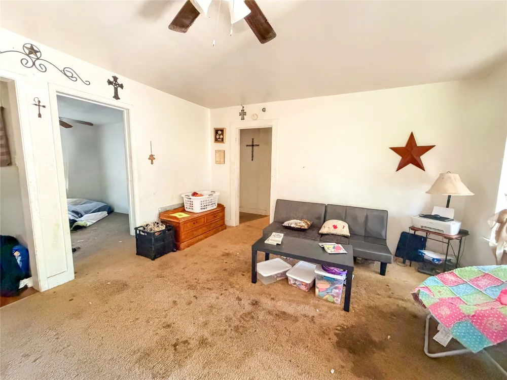 2512 Colonial Avenue Waco, TX 76707