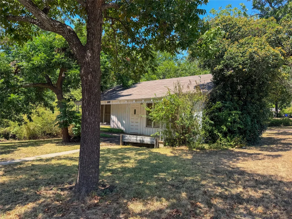2701 Park Avenue Waco, TX 76711