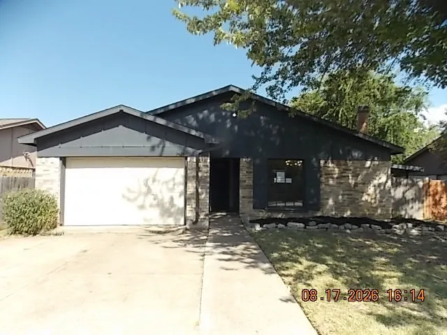3425 Doolittle Drive Arlington, TX 76014