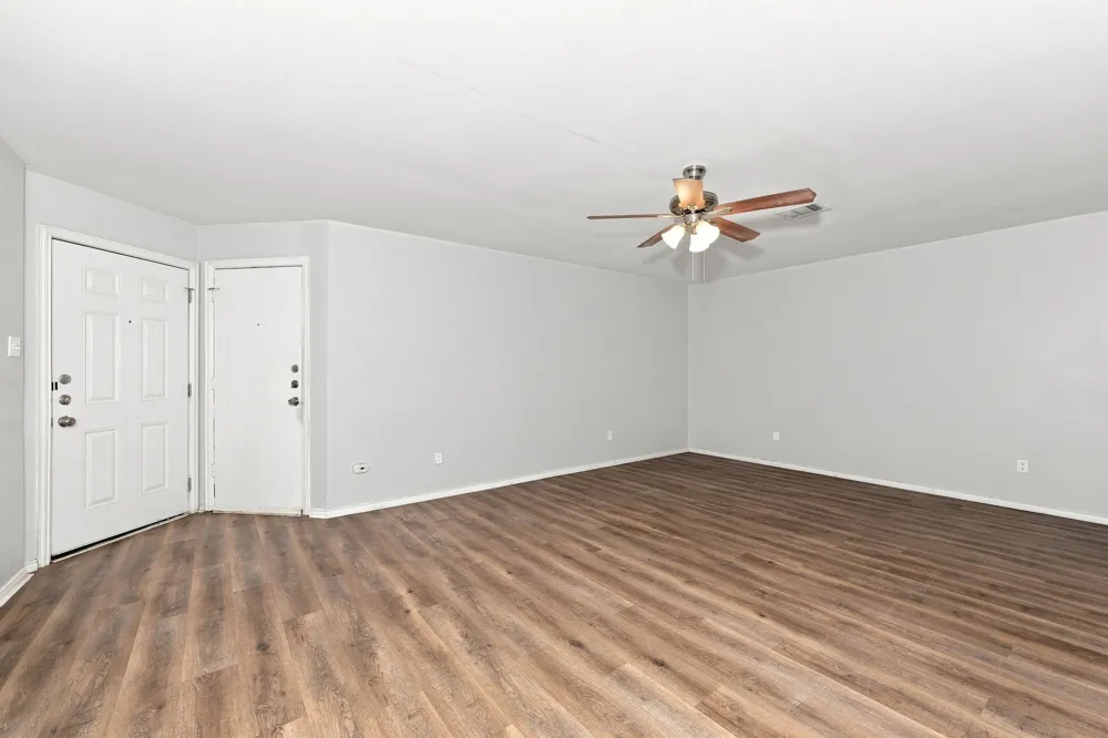 230 Creek Cove Drive Dallas, TX 75217