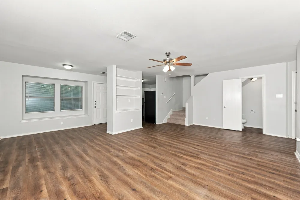 230 Creek Cove Drive Dallas, TX 75217