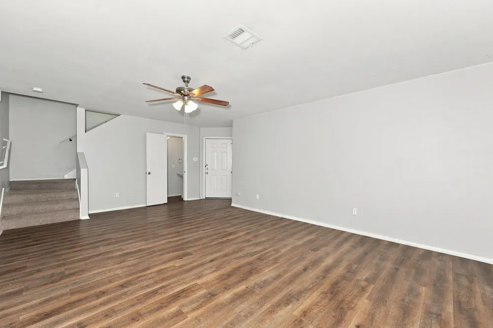 230 Creek Cove Drive Dallas, TX 75217