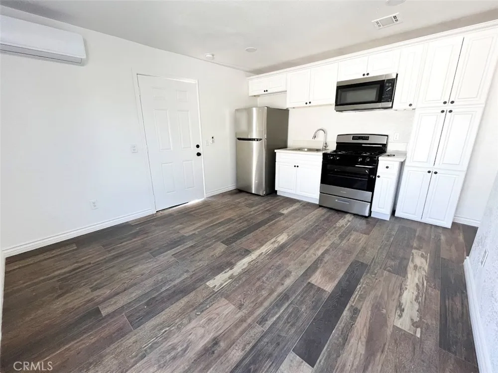 2767 Attenborough Place Riverside, CA 92503