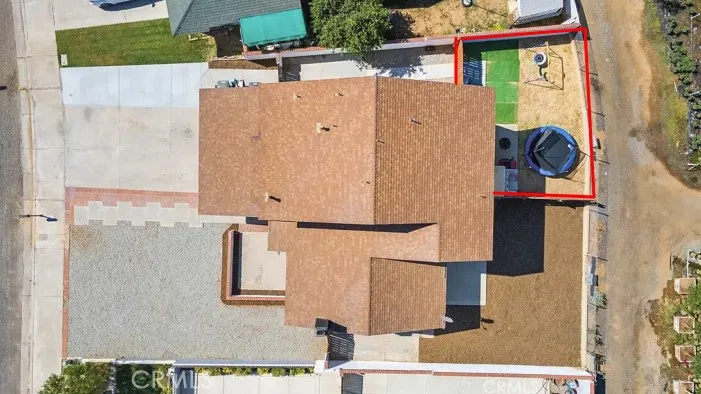 2767 Attenborough Place Riverside, CA 92503