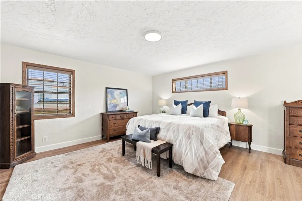 118 Glendora Avenue Long Beach, CA 90803