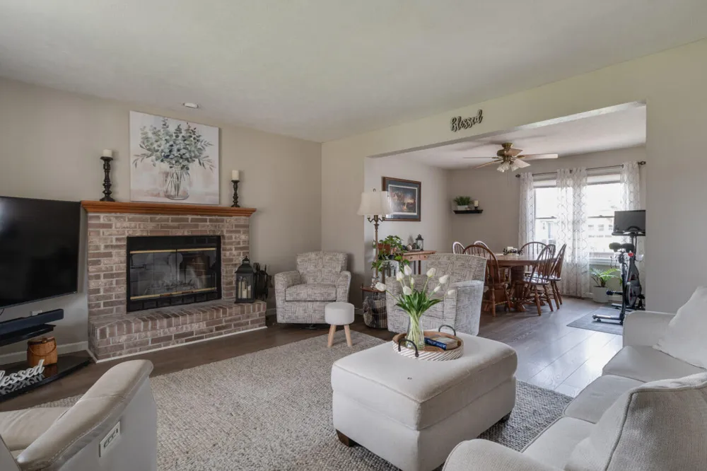 7070 Jamaica Lane Portage, MI 49002
