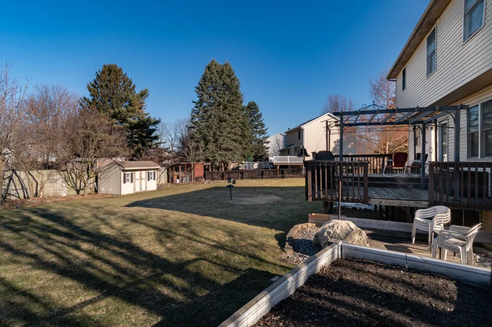 7070 Jamaica Lane Portage, MI 49002