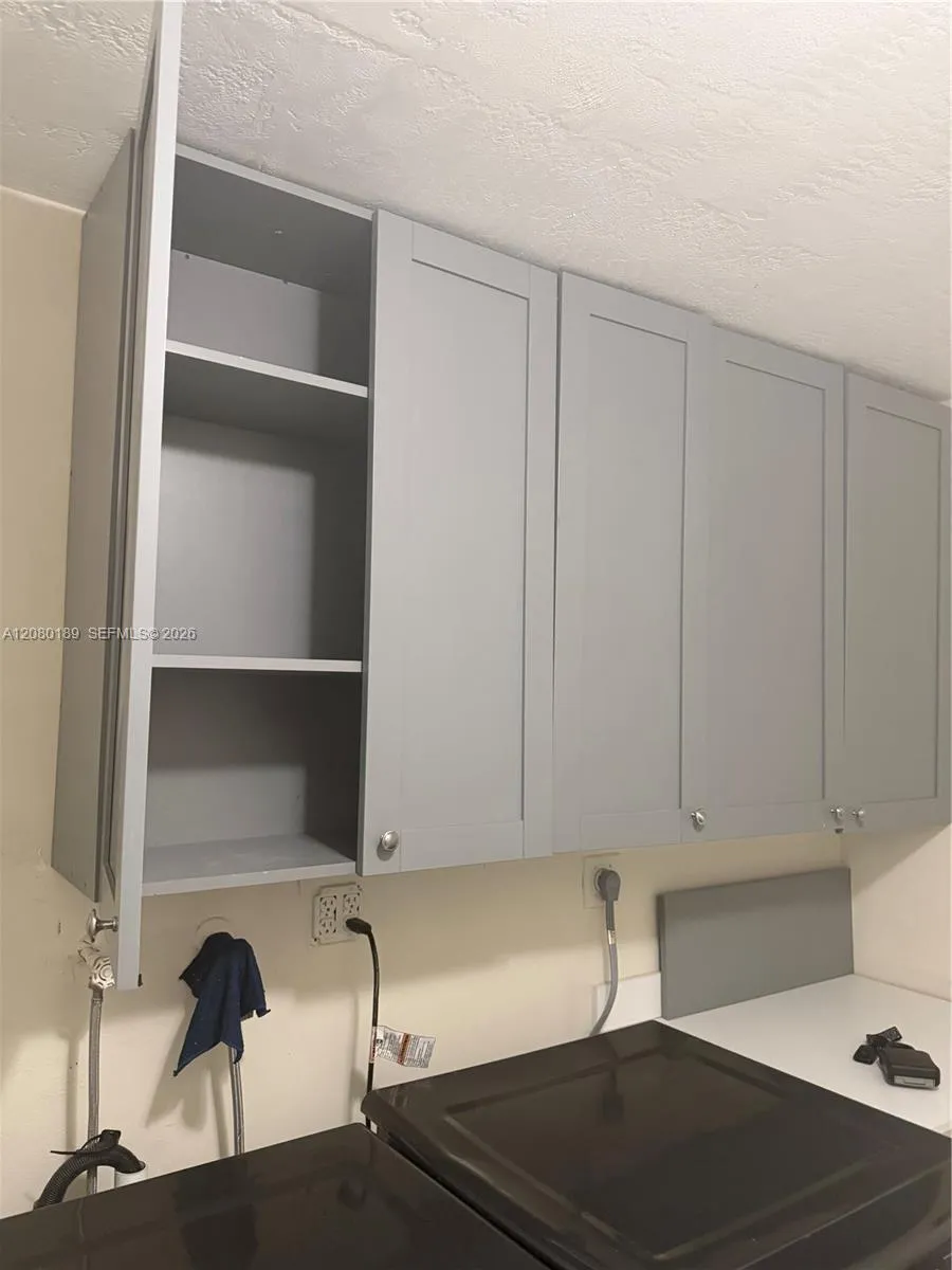 5603 NW 48th Ter Tamarac, FL 33319