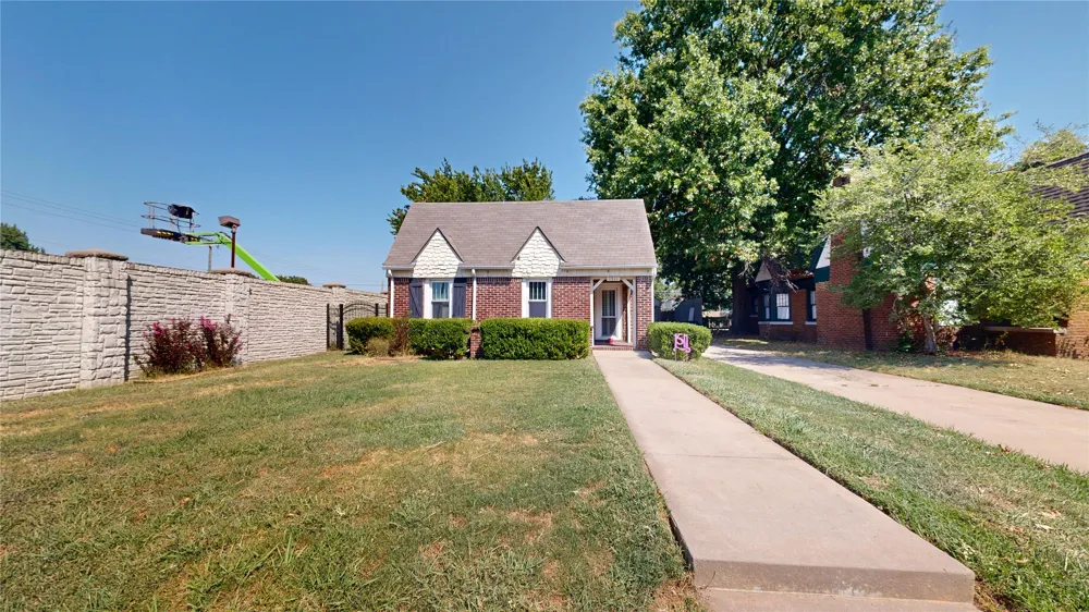 1511 S Florence Avenue Tulsa, OK 74104