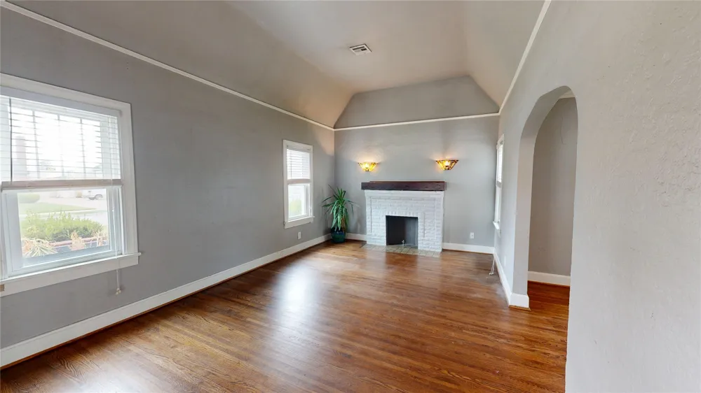 1511 S Florence Avenue Tulsa, OK 74104