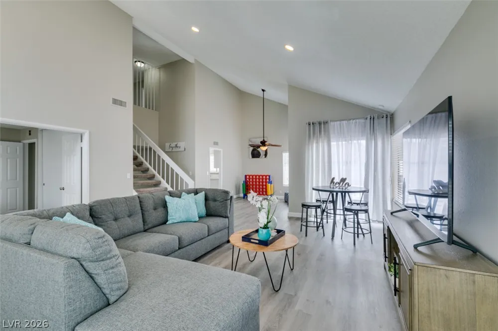 6585 Minton Court Las Vegas, NV 89103